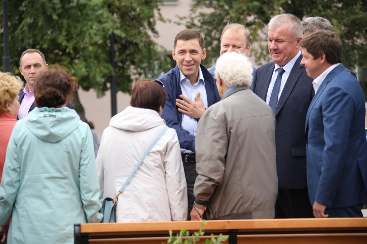 Евгений Куйвашев проверил выполнение его поручений по благоустройству  территорий и знаковых объектов в Ирбите - Новости Свердловской области -  Информационный портал Свердловской области